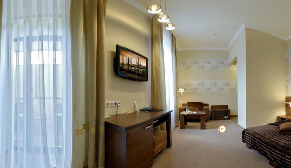 Four Rooms Mini-Hotel Charkiv Rum bild